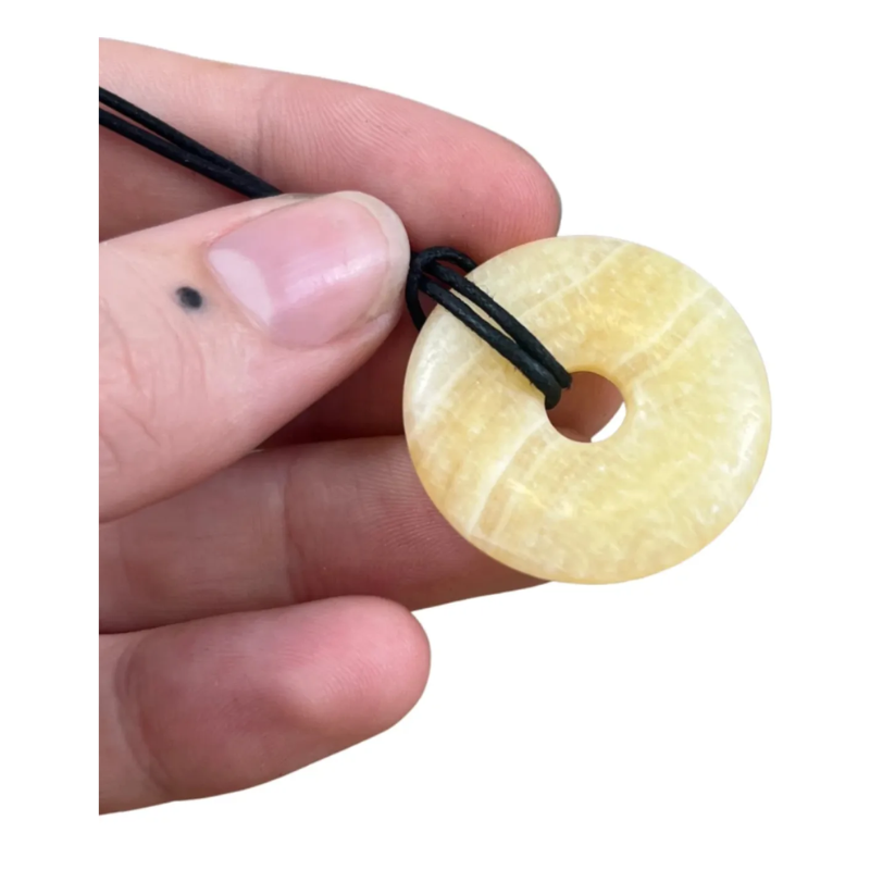 Calciet geel donut hanger